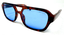 Lade das Bild in den Galerie-Viewer, Gafas de sol de alta gama CALELA - VE68418 DEMI BLUE